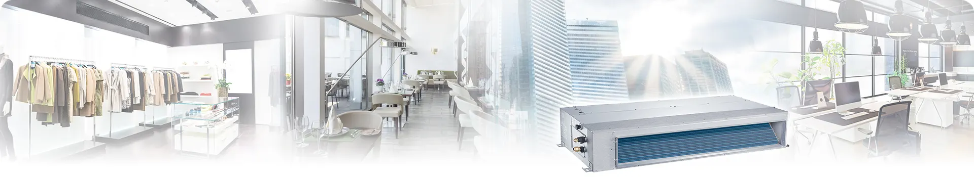 Ofis ortamında, tavan tipi klima cihazı ve çalışma masalarıyla boş ve modern alan