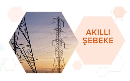 Akıllı şebeke olduğunu anlatan elektrik direkleri var