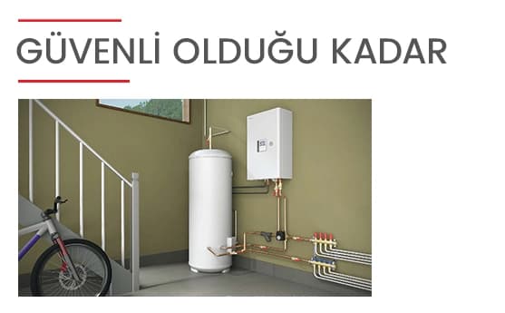 ısı pompasının resmi ve bağlantılarının olduğu fotoğrafta güvenliği ön plana çıkarılıyor